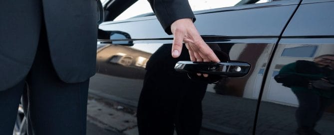 Chicago hourly limo black car service for rental